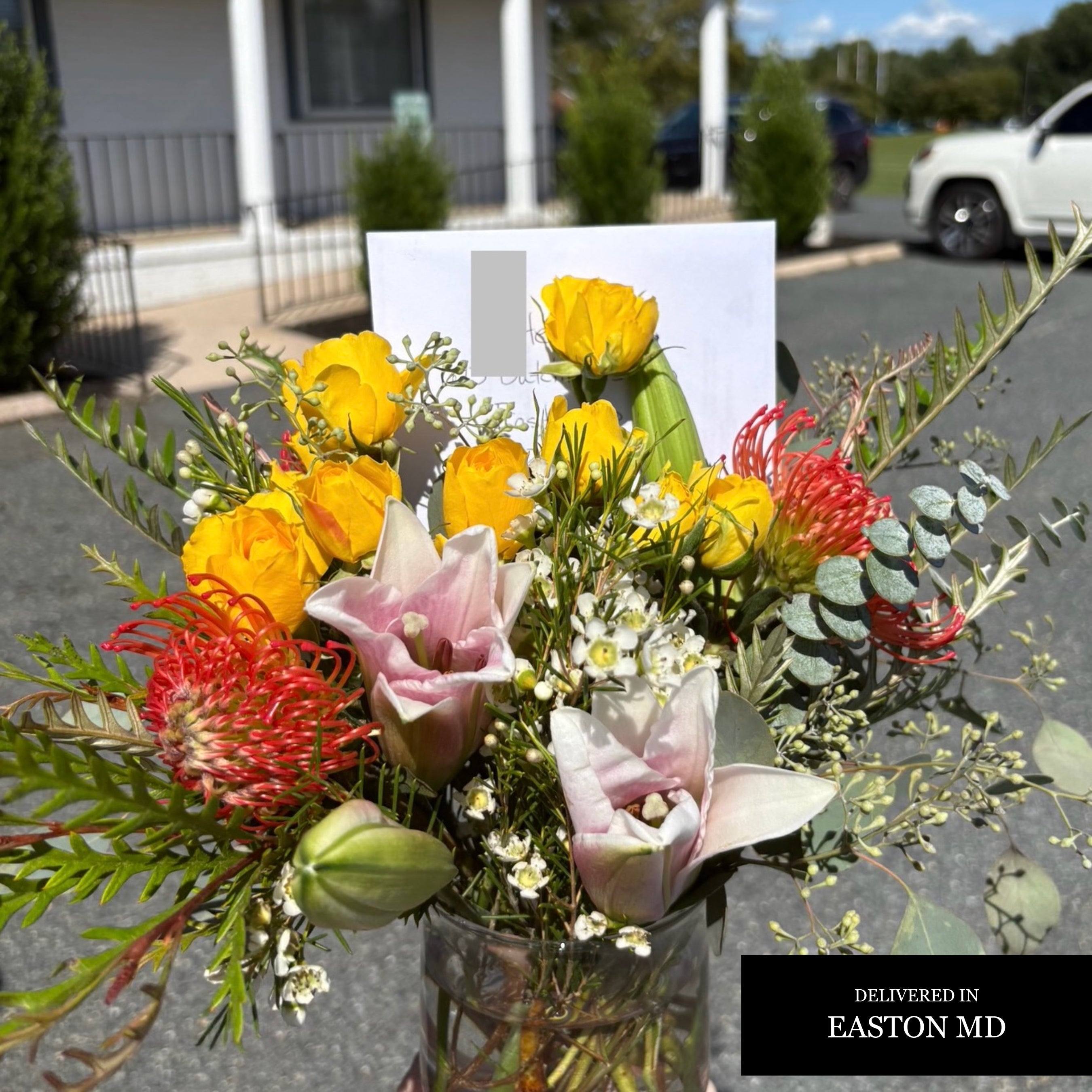 YELLOW & ACCENTS SYMPATHY FLOWERS